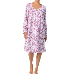 Aria Long Sleeve Zip Robe