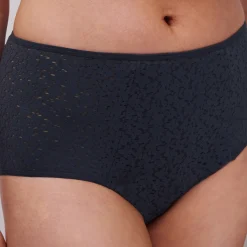 Chantelle Norah Light Control Full Brief