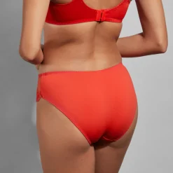 Empreinte Anouk Full Brief