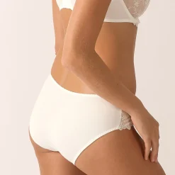 Empreinte Louise Full Brief