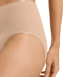 Hanro Cotton Seamless Full Brief