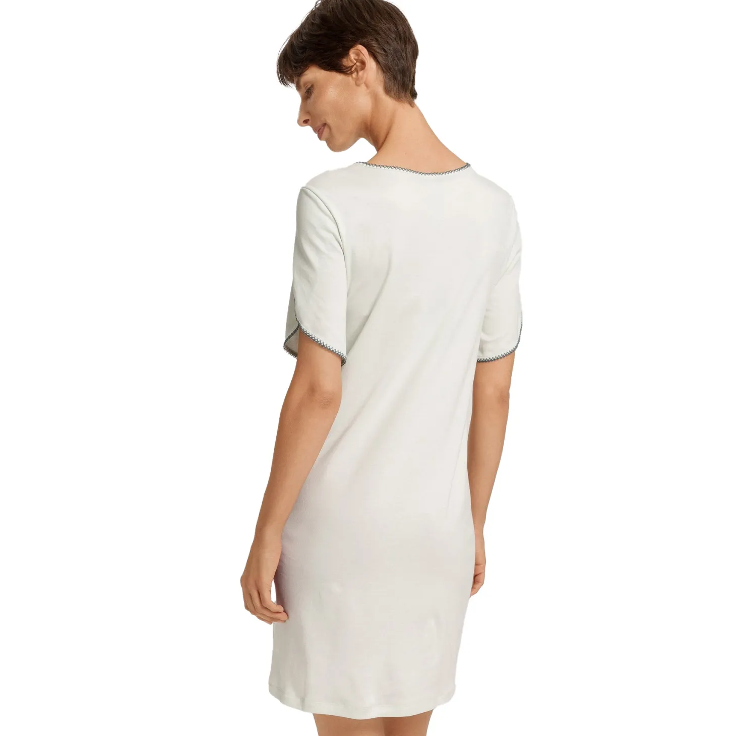 Hanro Crochetta Stitch Chemise