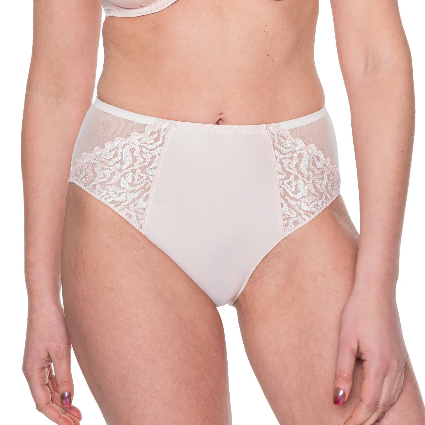 Louisa Bracq Waves Full Brief