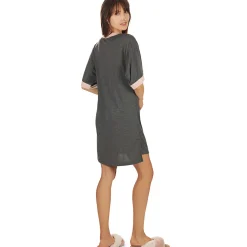 Memoi Short Sleeve V-Neck Nightshirt