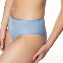 Mey Joan American Briefs