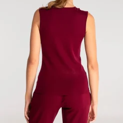 Oscalito Scollo Ricamo Embroidered Front Tank