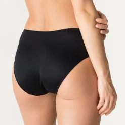 PrimaDonna Deauville Full Brief
