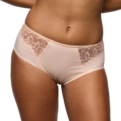 PrimaDonna Deauville Full Brief