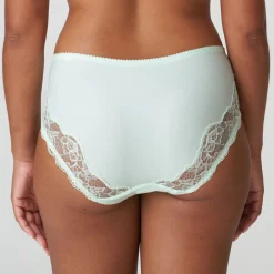PrimaDonna Madison Full Brief