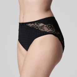 PrimaDonna Madison Full Brief