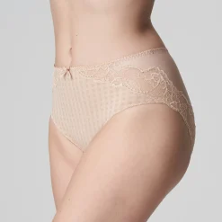 PrimaDonna Madison Full Brief