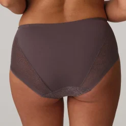 PrimaDonna Mohala Full Brief