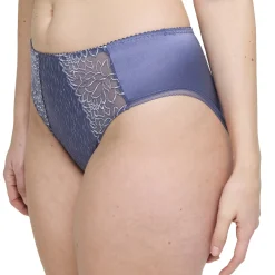 PrimaDonna Monterrey Full Brief