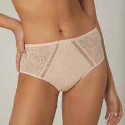 Simone Pérèle Comete Full Brief