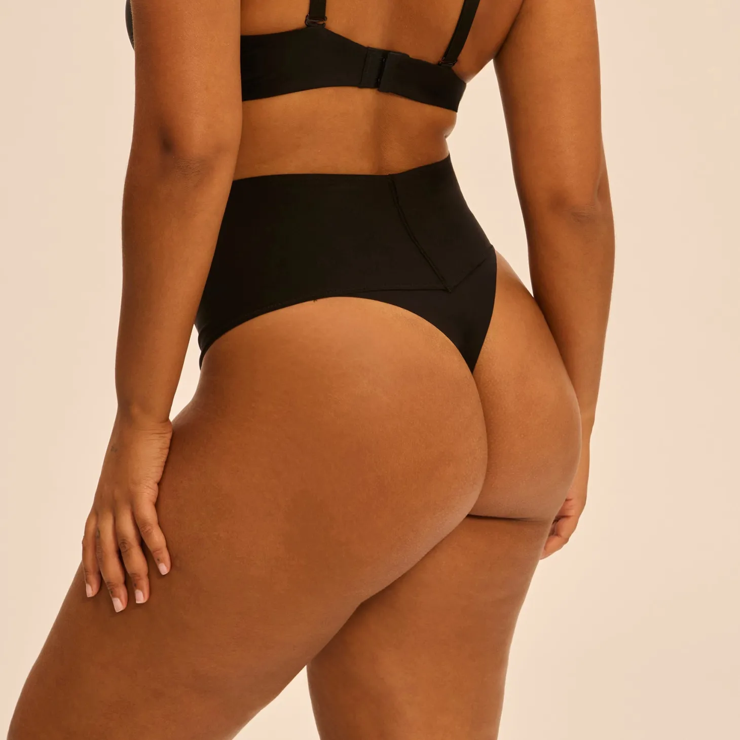 Simone Pérèle Story Control High Waist Thong